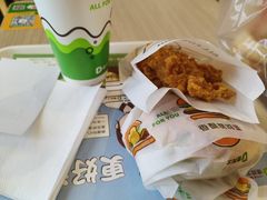 -德克士(胜利店)