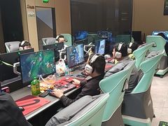 -爱尚网咖(正阳西路店)