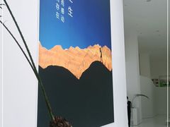 -罗红摄影艺术馆