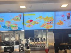 -麦当劳(丽江玉河广场店)