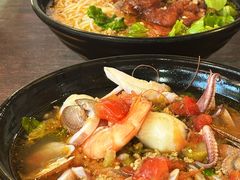 -周记蟹仔粉(侨港风情街店)