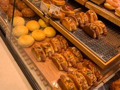 -巴黎贝甜(大宁国际商业广场店)
