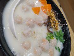 -渔米丰·广府鱼汤米线(光明广场店)