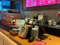 -星巴克(青岛火车北站候车大厅店)
