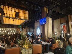 -洛缦音乐餐厅(工业展览馆万象城店)