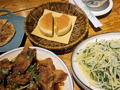 -蒙艾里民族传统菜蒙餐