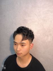 -诗悦发型烫染SALON