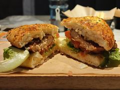 -必胜客(东大桥店)