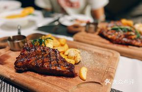 Grain-Fed Champion Thick Cut Steak