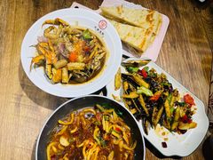 -叶派龙虾•招牌香辣蟹·海鲜(中海国际店)