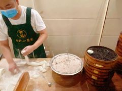 -舒小笼松针小笼包