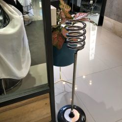 -FRIDAY星期五专业美发沙龙