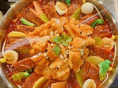 -张翻越·川渝冒菜·武汉黑鸭煲(城北万象城店)