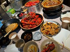 -巴厘龙虾·榜首油焖大虾(音乐学院·沿江酒馆店)