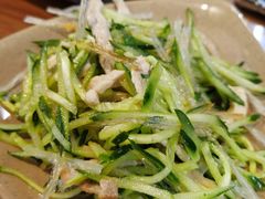 -亮亮面馆(经六路店)