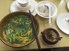 -桥香园云南过桥米线(金马碧鸡店)