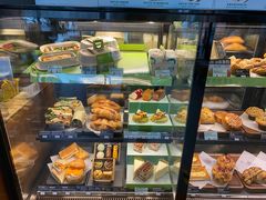 -星巴克臻选(广州高德置地秋广场店)