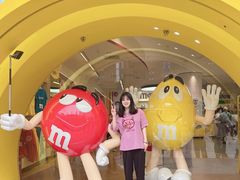 -m豆巧克力世界(上海世茂广场店)