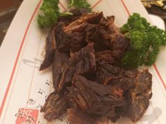 -酿名斋