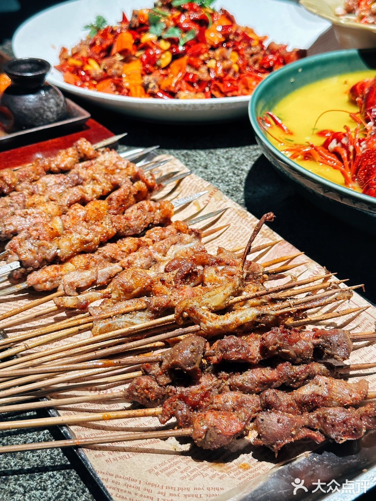 喝酒嗦虾看球赛⚽这才是人生啊