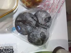 嘿豆-好利来(国际能源店)