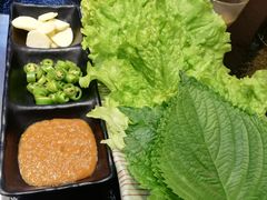 -臻牛烤肉