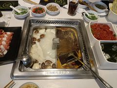-海底捞火锅(长宁路龙之梦店)