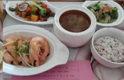 -喜喜·全套房月子会所(罗宾森广场店)