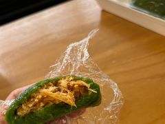 咸蛋黄肉松青团-梦菲思饼屋(瑞金宾馆店)