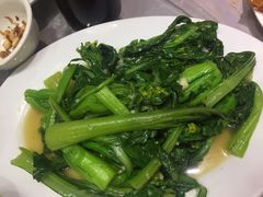 -YI PIN JU 一品居中餐厅 中国超市
