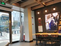 -瑞幸咖啡(杭州绿地中央店)