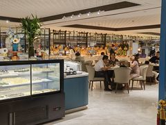 -晶丽香榭自助餐(南京大饭店)