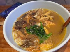 -云味馆米线(广州白云凯德店)