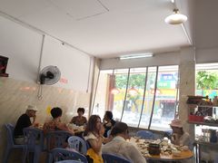 大堂-长平老姿娘夜粥(平东一街店)