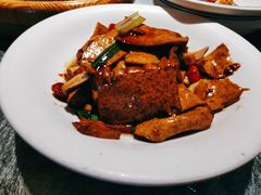 -老长沙湘菜馆(凤凰路店)