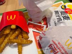 -麦当劳(卫星广场店)