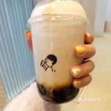 经过一桌人的比对反正就是喜茶完胜了一芳奶茶