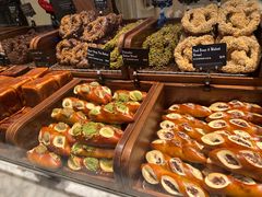 -B&C黄油与面包·THE GARDEN BAKERY概念店(世纪汇店)