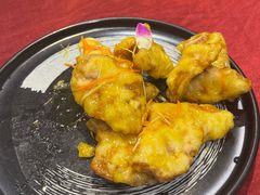 -梧桐树下(云锦世家店)