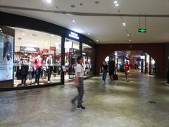-砂之船奥莱(南京江宁店)