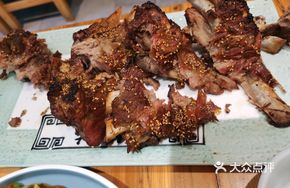 Zhao's Signature Roasted Pork Ribs