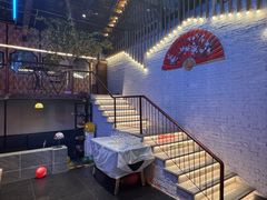 -里堂派对·独栋团建聚会小院轰趴馆(三圣乡店)