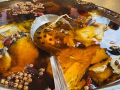 -鑫巴蜀小镇 · 水煮鱼专研店(玉桥店)