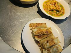 -陈大锅·岳阳鱼馆·地道岳阳菜(美食街店)