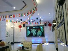 -皇马纯KTV·量贩·聚会(民治店)