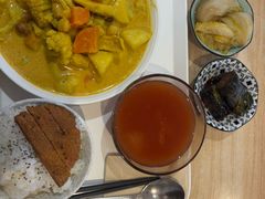 -轻蔬不用等·素食(江苏路店)