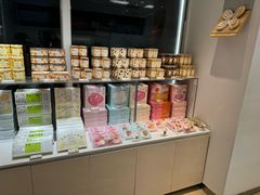 -好利来(高新枫叶广场店)