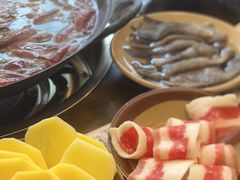 -黄潇洒老火锅(九眼桥宏济巷店)