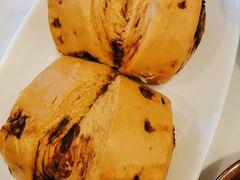 -李与白包子铺(桐梓林店)