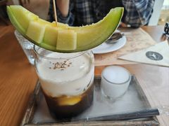 -Mark&Mars Restaurant